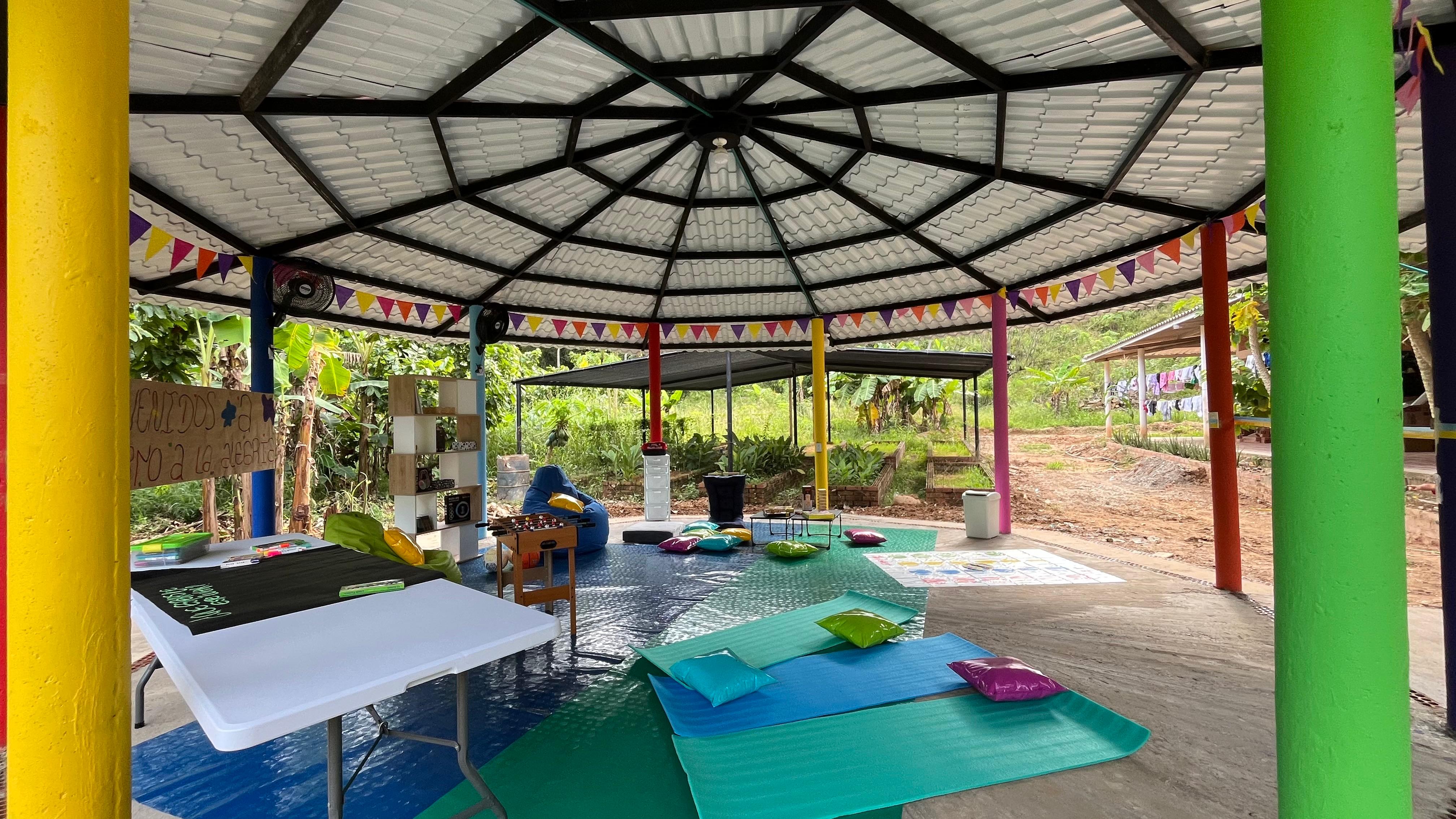 Quiosco del Cuidado en El Aserrío